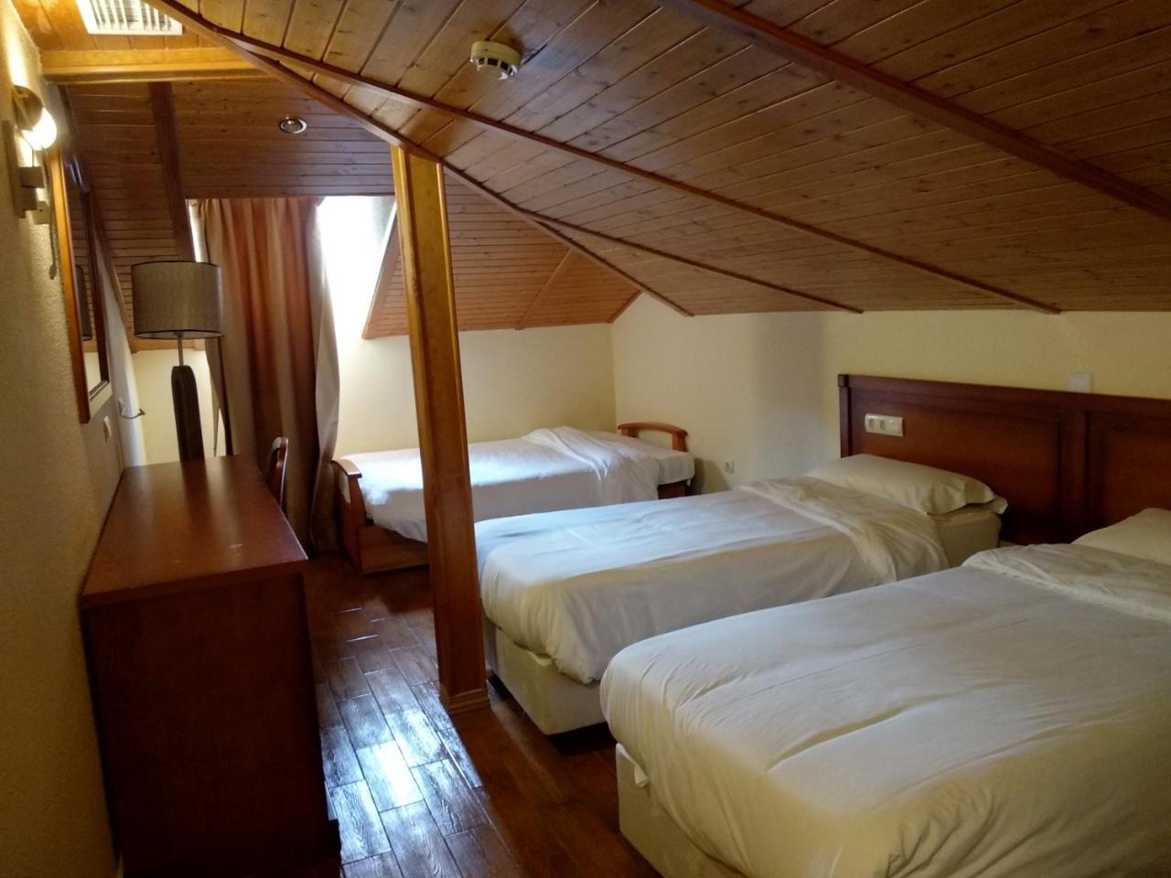 Hotel Sierra Oriente グアダラマ エクステリア 写真